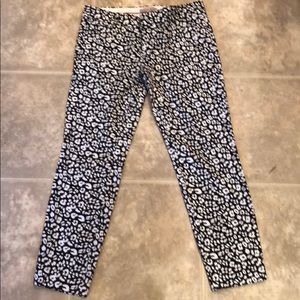 Banana Republic Black and White spotted Capris